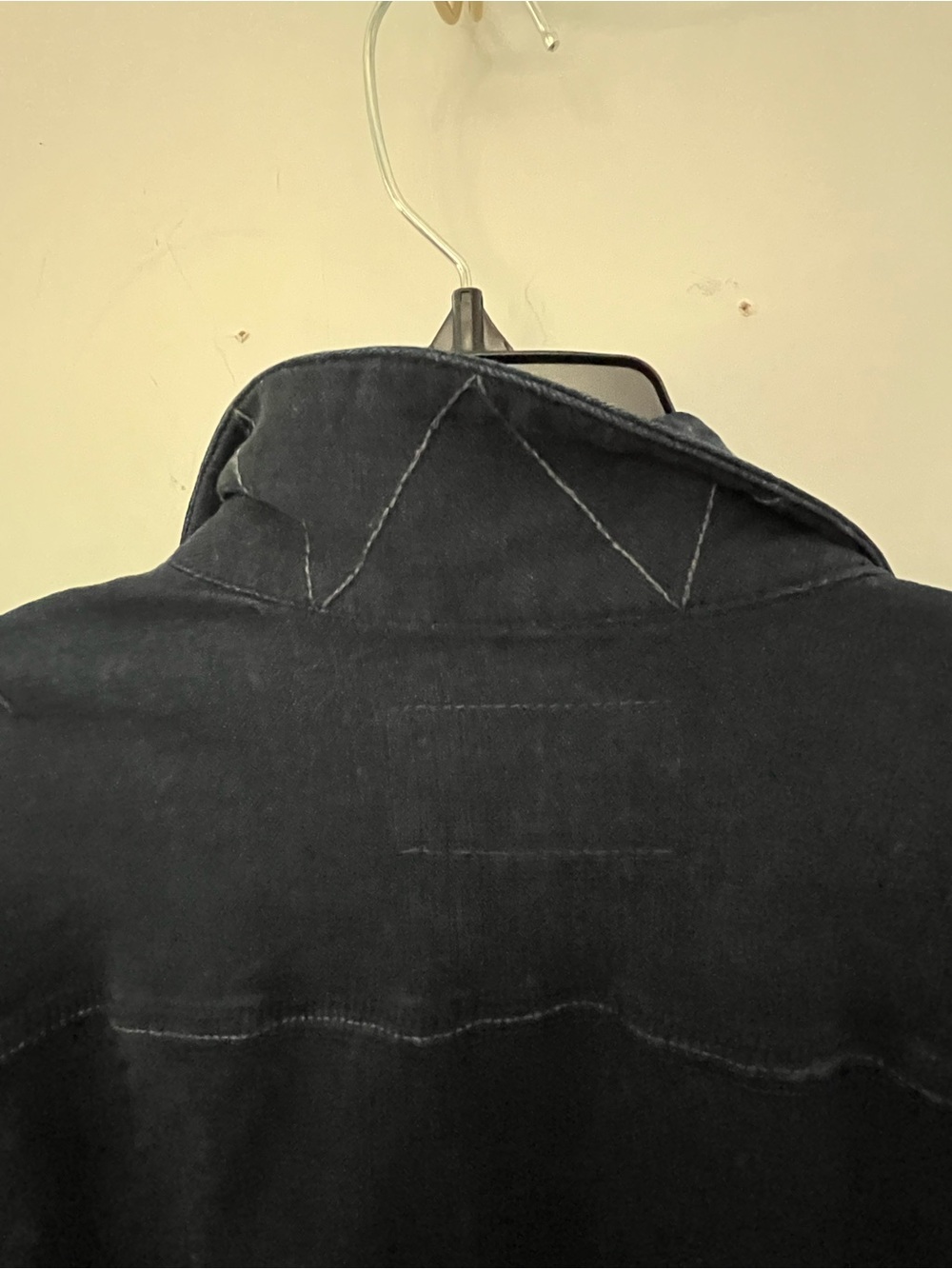 William Rast Jean jacket - Picture 10 of 12